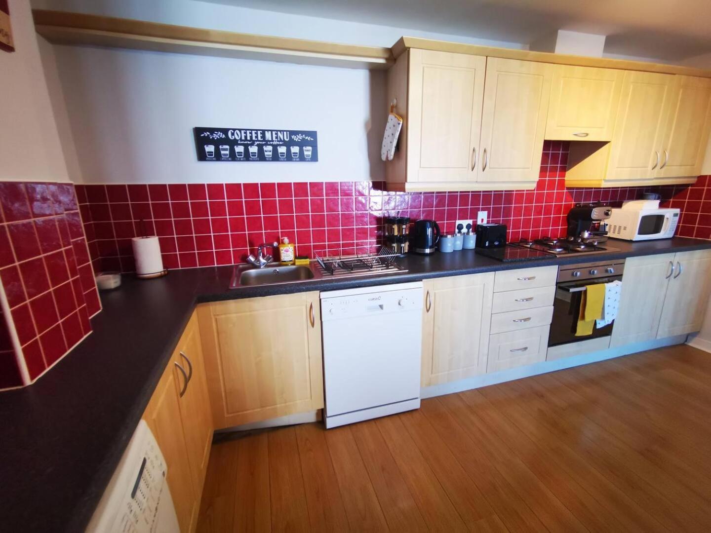 2Br Spacious City Centre Apartment Belfast Eksteriør bilde