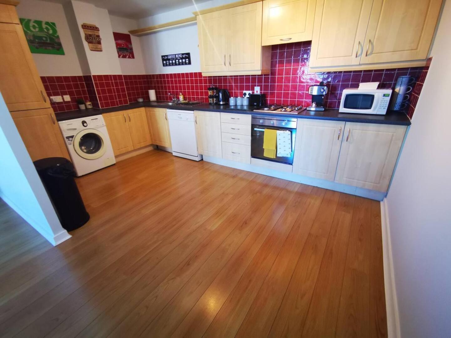 2Br Spacious City Centre Apartment Belfast Eksteriør bilde
